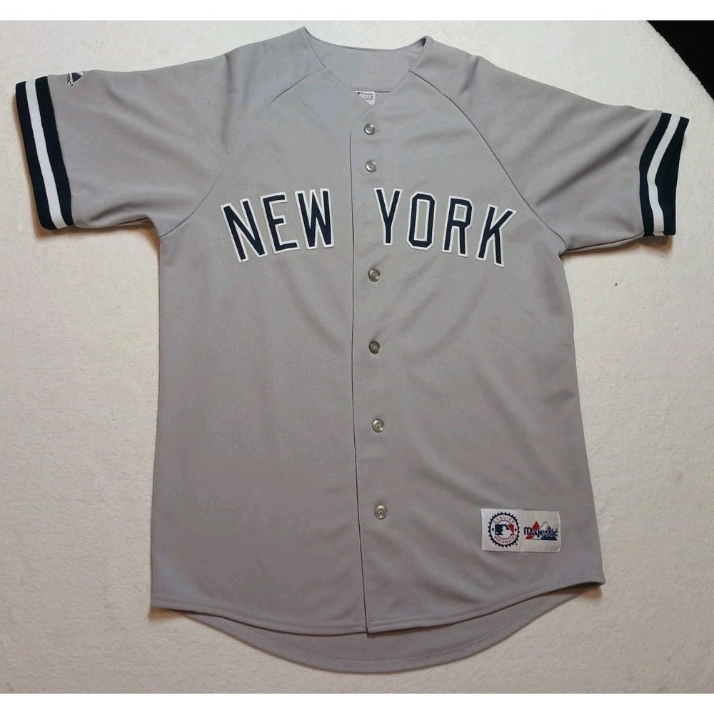 Deadstock New York Yankees VTG Majestic MLB Jersey Gray Medium